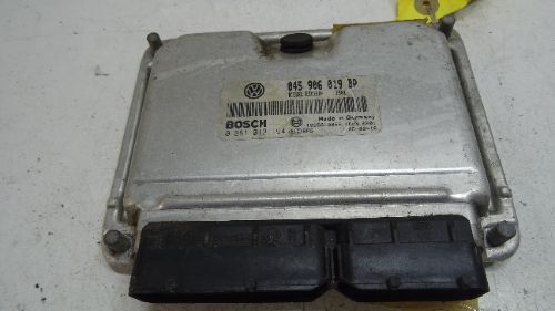 VW POLO 9N (2002 > 2010) 1.4 TDI ENGINE CONTROL UNIT ECU AMF