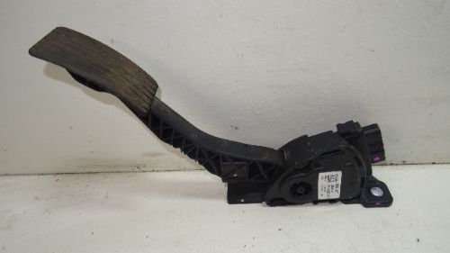 MITSUBISHI L200 (2015) ACCELERATOR THROTTLE PEDAL