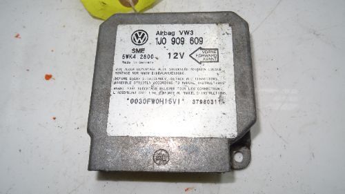 VW GOLF MK4 1J (1998 > 2006) CONTROL UNIT MODULE ECU