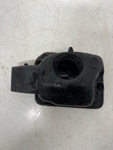 VOLKSWAGEN AMAROK 2H (2016) 2.0 TDI FUEL FILLER FLAP IN LC9X
