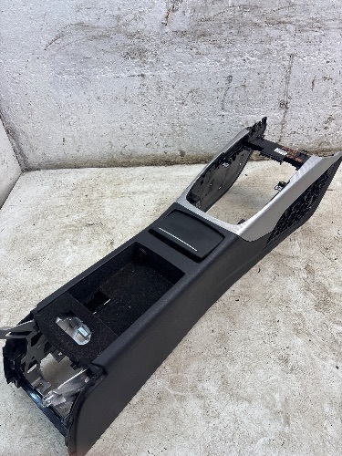 Audi A6 C7 (2015-2018) (Estate) Centre Console Bare