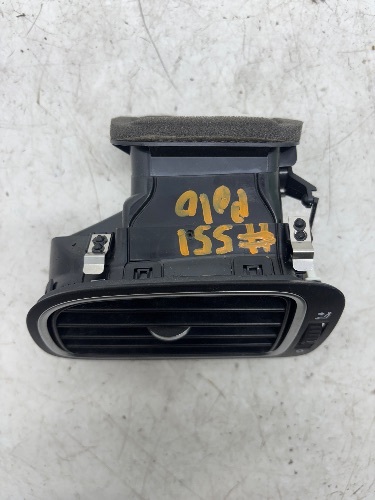 Volkswagen Polo MK5 (2009-2011) Passenger Front Heater Vent