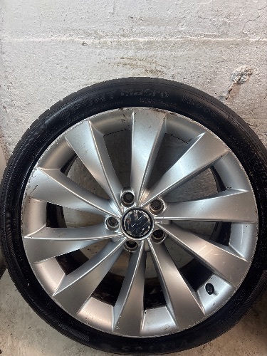 VW Scirocco MK3 (2008-2010) 18 Inch Alloy Wheels x 4 235/40/18