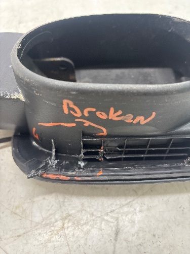 Audi Q5 MK1 (2008-2012) Fuel Filler Flap LZ7S (Damage)