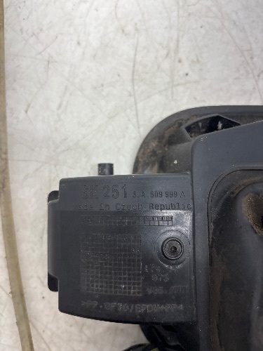 Seat Toledo (2016) Hatchback Fuel Flap In LA7W