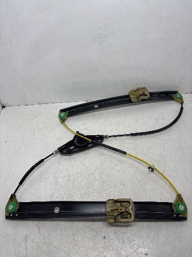 Skoda Octavia MK3 (2017-2020) Front Right Window Regulator