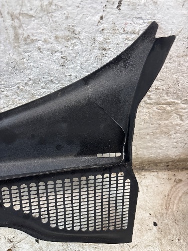 Skoda Rapid NH3 (2012-2019) Windscreen Scuttle Panel (Damage)