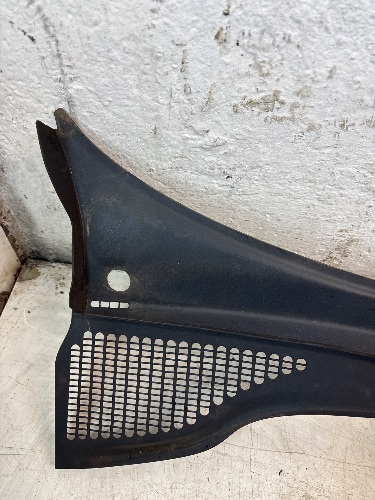 Skoda Rapid NH3 (2012-2019) Windscreen Scuttle Panel (Damage)