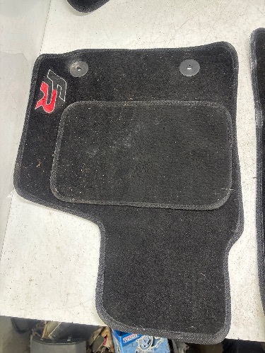 Seat Leon FR (2000 > 2005) Interior Set Floor Mats